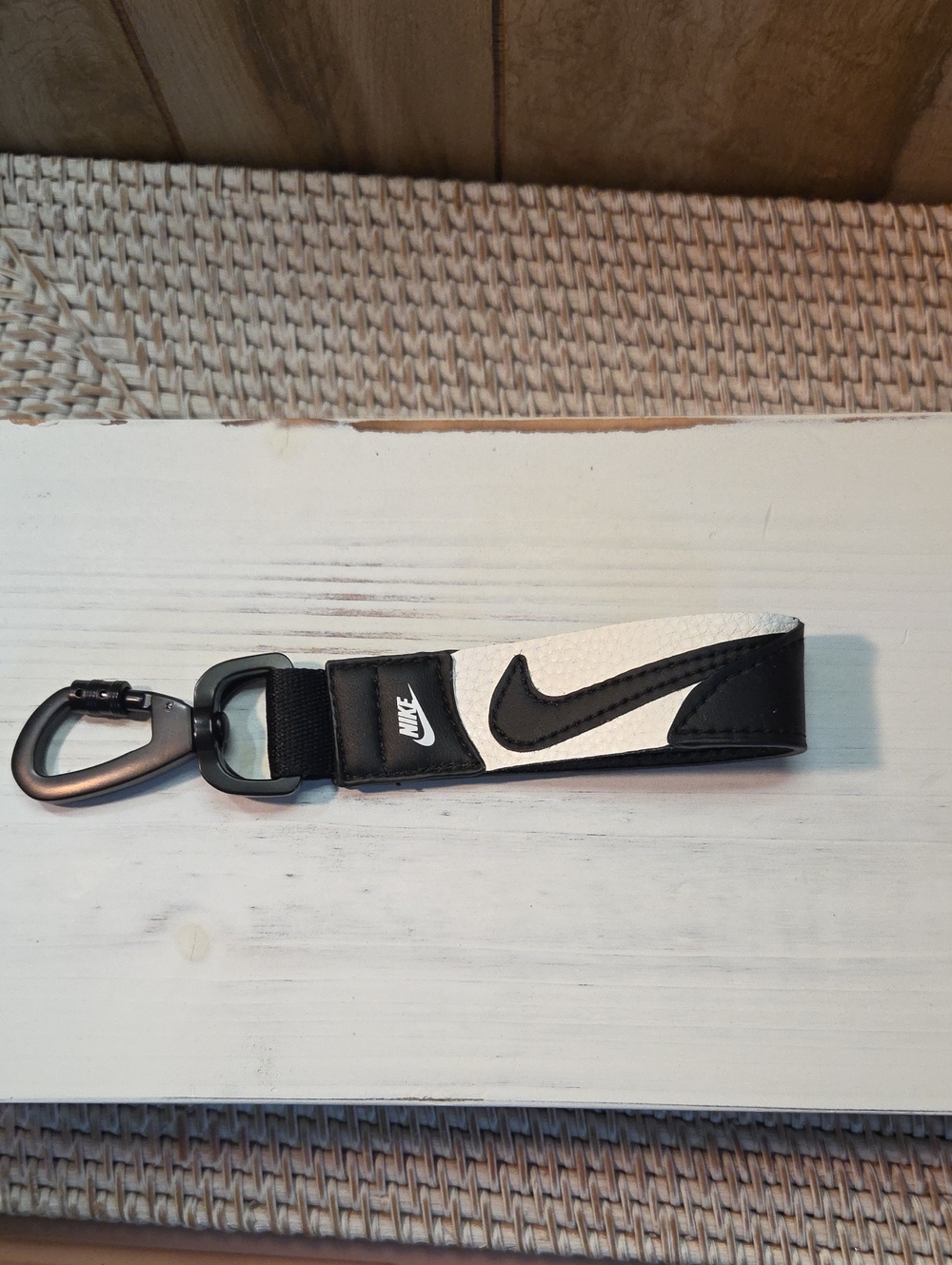 Nike Black and White Swoosh Key Fob Strap